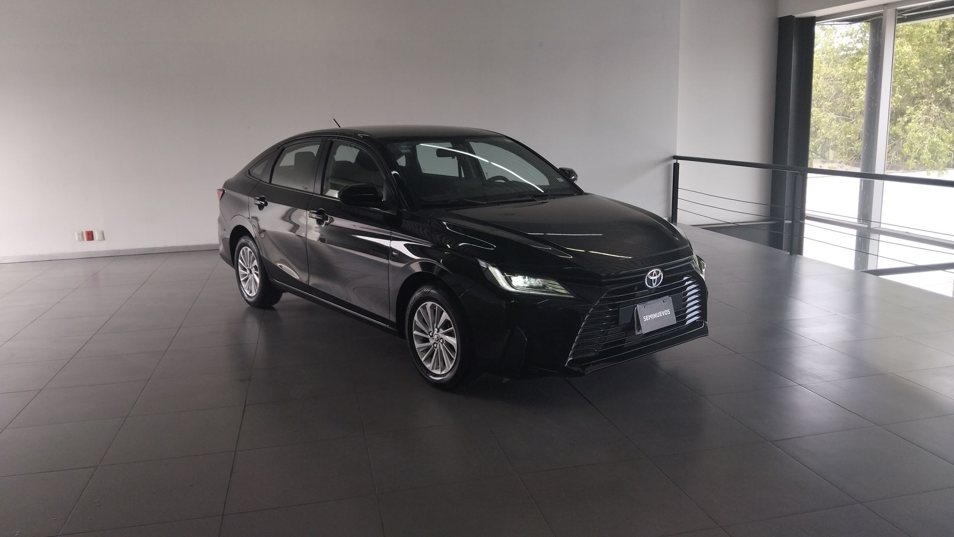 2023 Toyota Yaris 1.5 S Sedan Mt