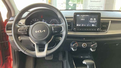 2023 Kia KIA RIO HB 5p LX L4/1.6 Aut
