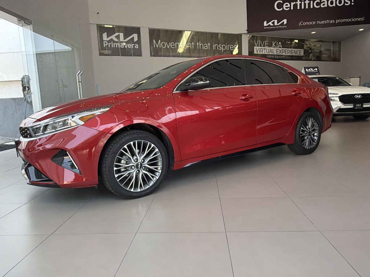 2023 Kia FORTE SEDAN 4p GT Line L4/2.0 Aut
