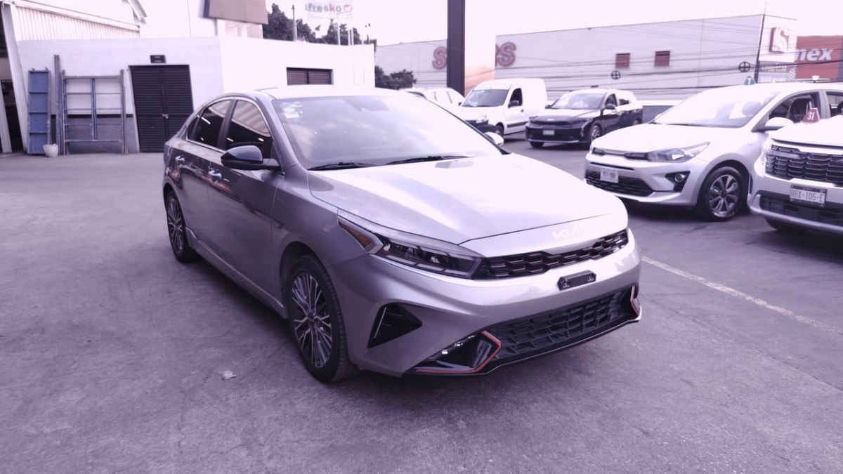 2023 Kia FORTE SEDAN 4p GT Line L4/2.0 Aut