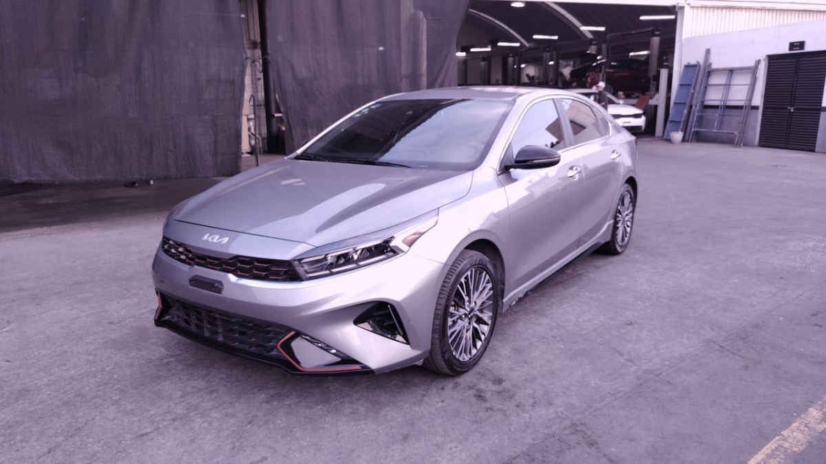 2023 Kia FORTE SEDAN 4p GT Line L4/2.0 Aut