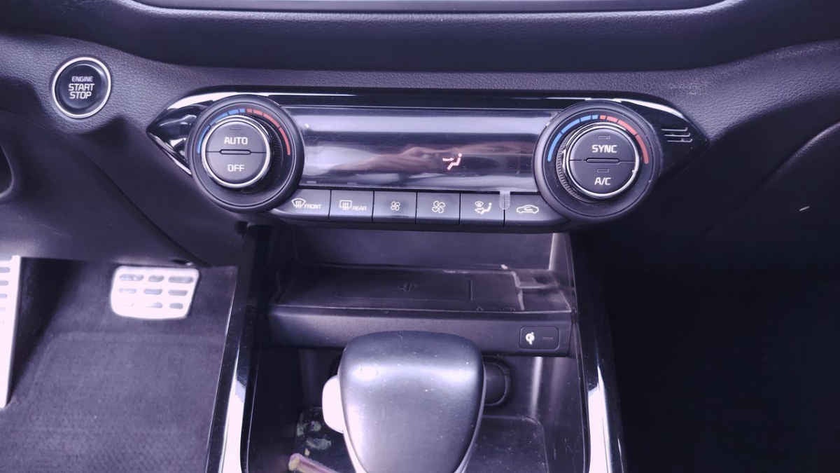 2023 Kia FORTE SEDAN 4p GT Line L4/2.0 Aut