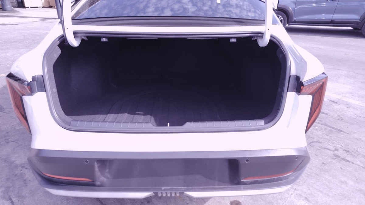 2025 Kia K4 4p EX L4/2.0 Aut