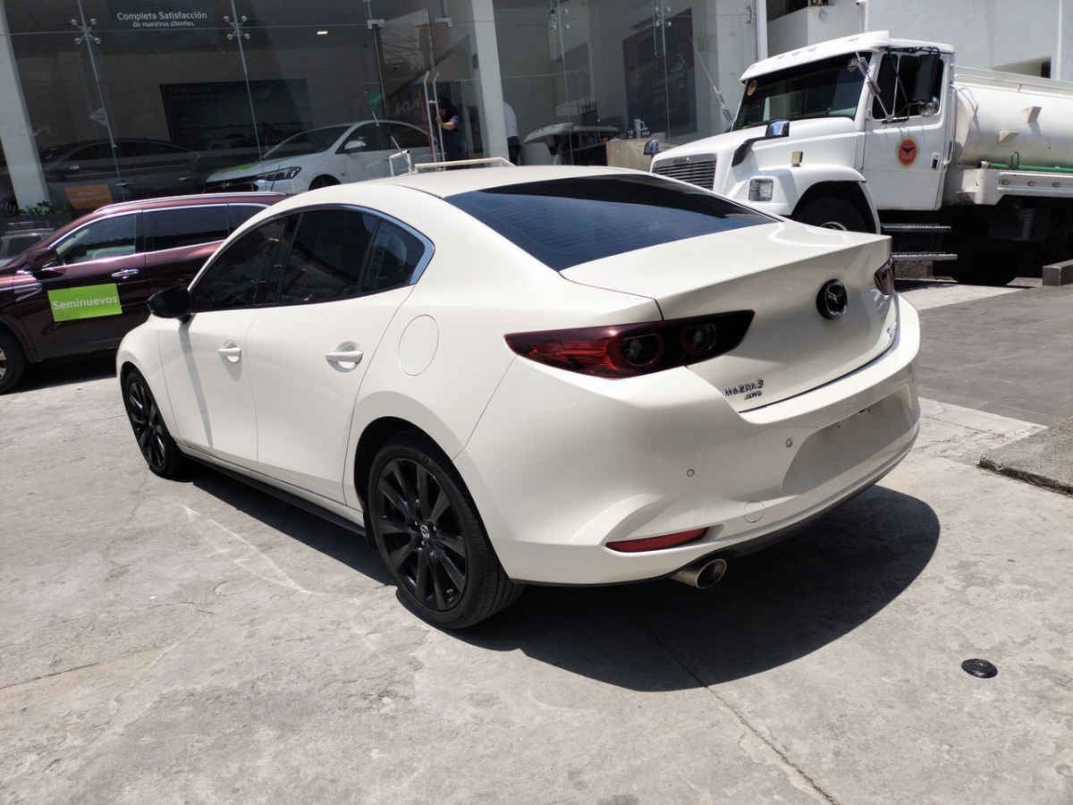 2024 Mazda Mazda 3 4p Sedan Signature L4/2.5/T Aut