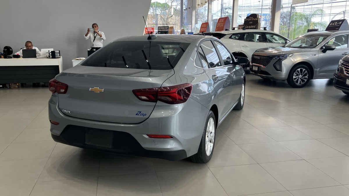 2024 Chevrolet Onix 4p LT L3/1.0/T Aut