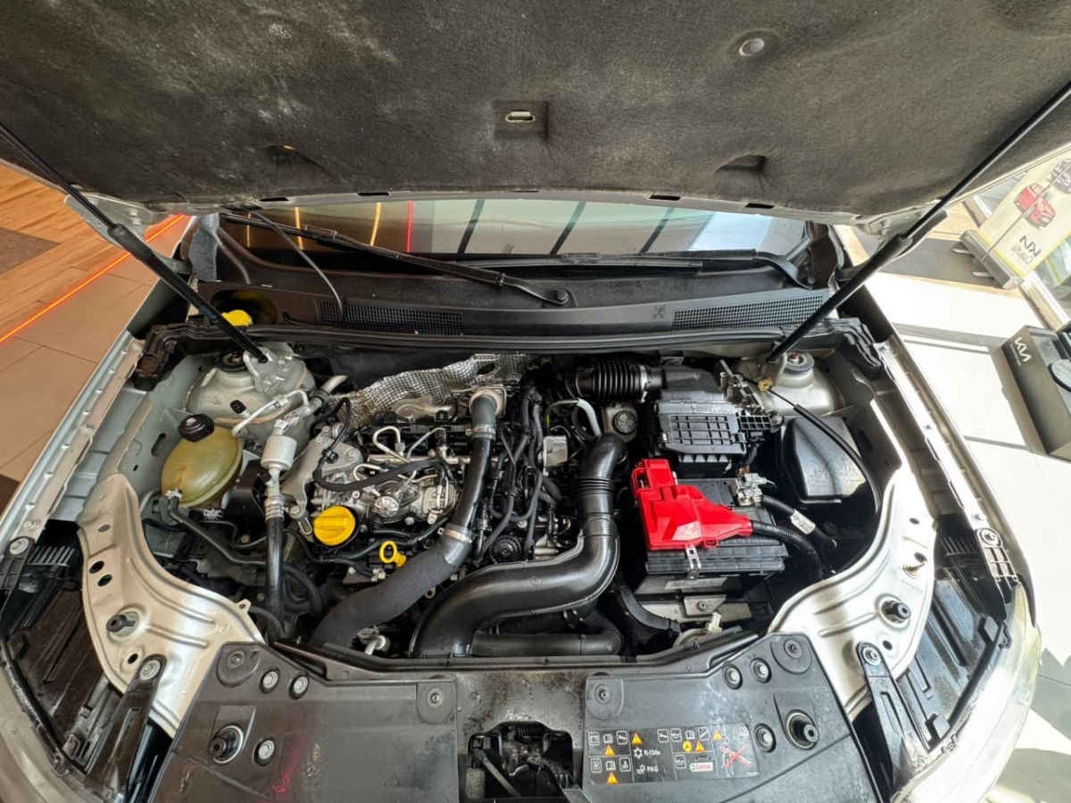 2023 Renault Duster 5p Iconic L4/1.3/T Aut