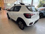 2023 Renault Stepway 5p Intens L4/1.6 Man