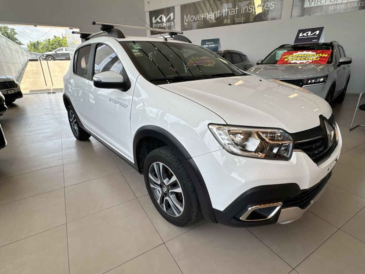 2023 Renault Stepway 5p Intens L4/1.6 Man