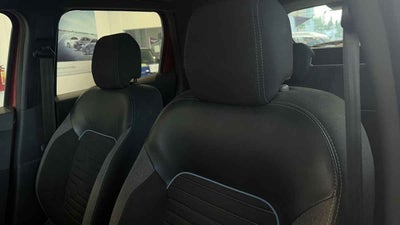2023 Renault Duster 5p Iconic L4/1.3/T Aut