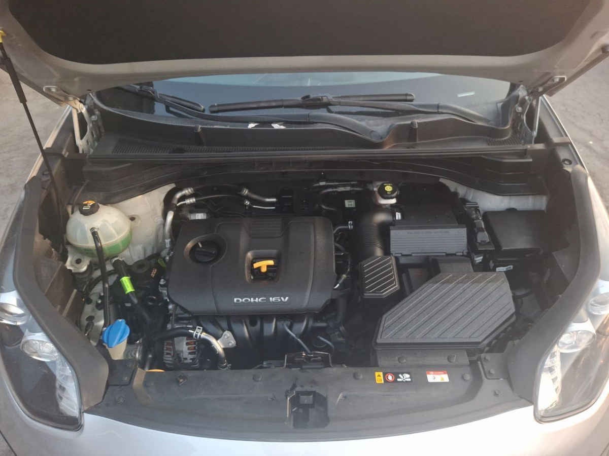2018 Kia Sportage 5p LX  TA Tela RA-17"