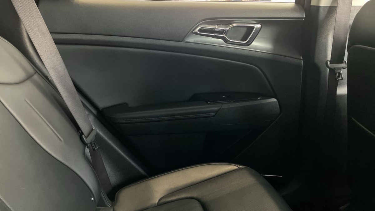 2025 Kia Sportage 5p SXL L4/2.5 Aut