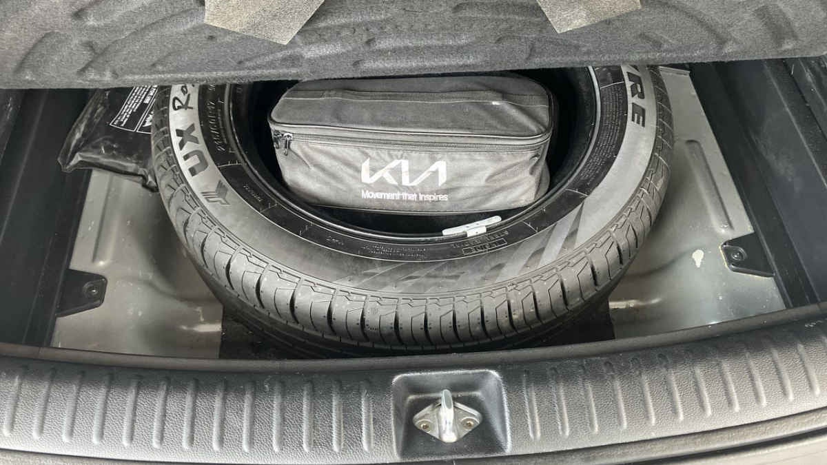 2023 Kia SELTOS 5p GT Line L4/1.4/T Aut