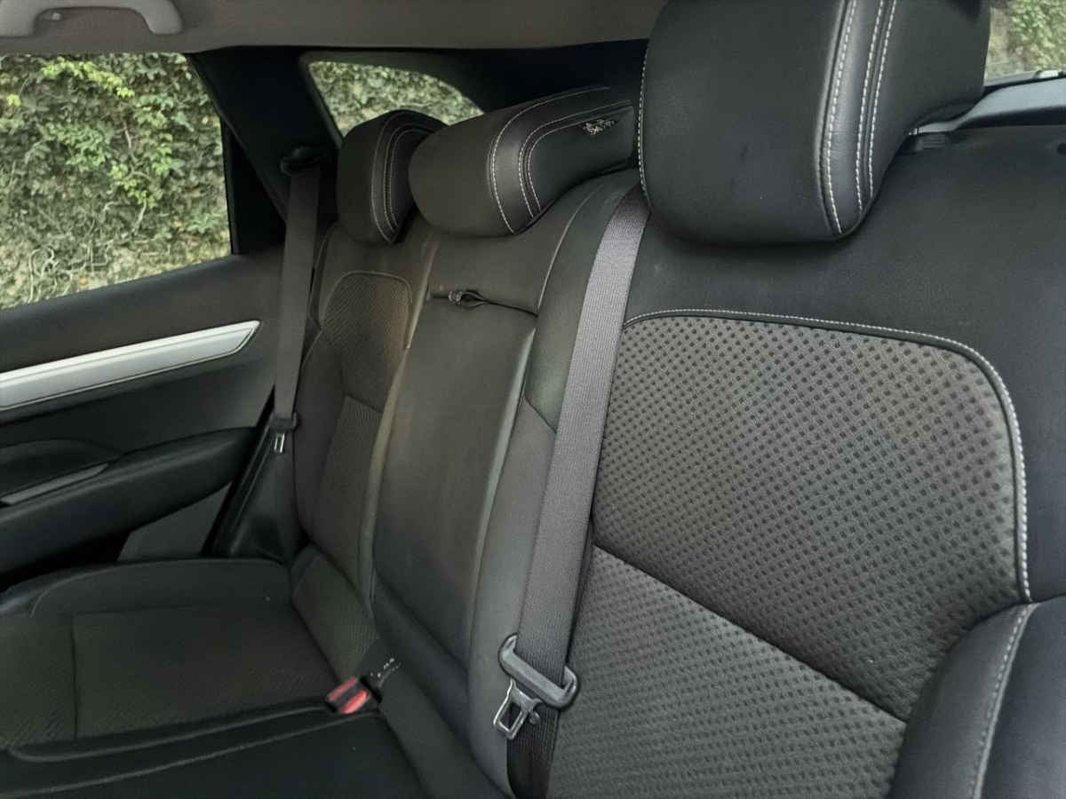 2023 Renault Koleos 5p Intens L4/2.5 Aut
