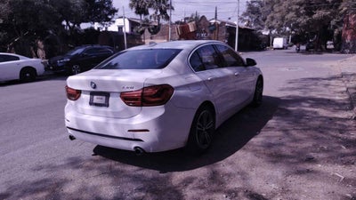 2019 BMW Serie 1 4p Sedan 120i Sport Line L4/1.6/T Aut